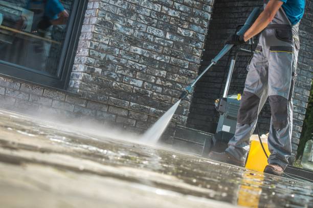 Best Pool Deck Cleaning  in Toftrees, PA
